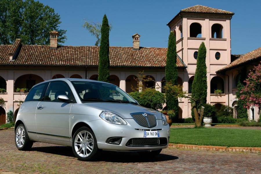  Lancia Ypsilon (843) 2006 года  (фото 31 из 43)